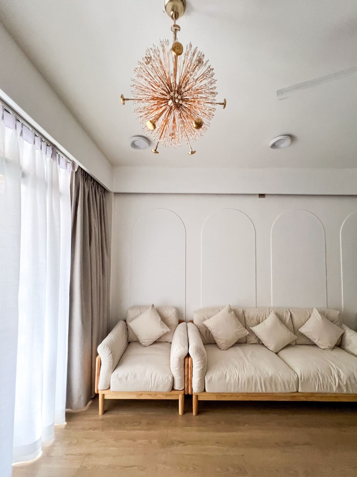 The bright, open living space at Sosun View